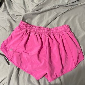 Hotty hot lululemon shorts